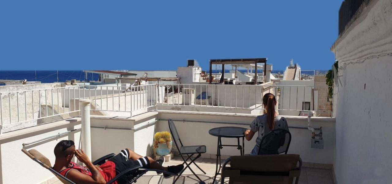 A Sud Holiday House Полиняно а Маре Екстериор снимка