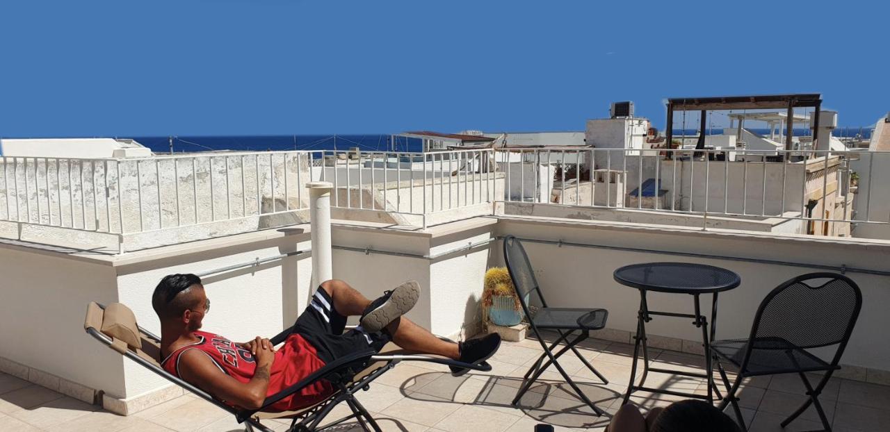 A Sud Holiday House Полиняно а Маре Екстериор снимка
