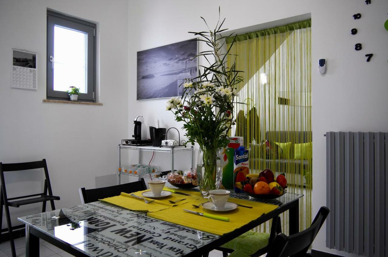 A Sud Holiday House Полиняно а Маре Екстериор снимка